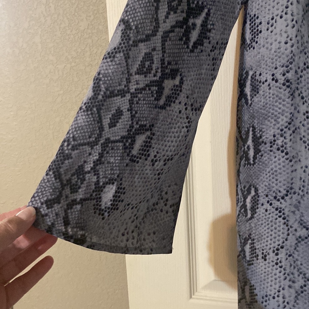Cardigan - Picture 3 of 3